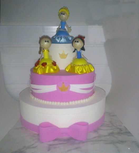 Bolo Cenográfico Princesas